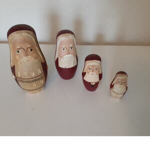 Santa Claus Set of 4 Nesting Dolls 7.5" Christmas Novelty Collection